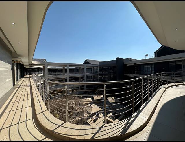 311.70M² OFFICE TO LET IN IRENE